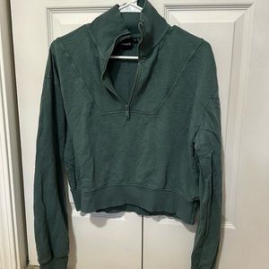 Half zip collared crop sweatshirt